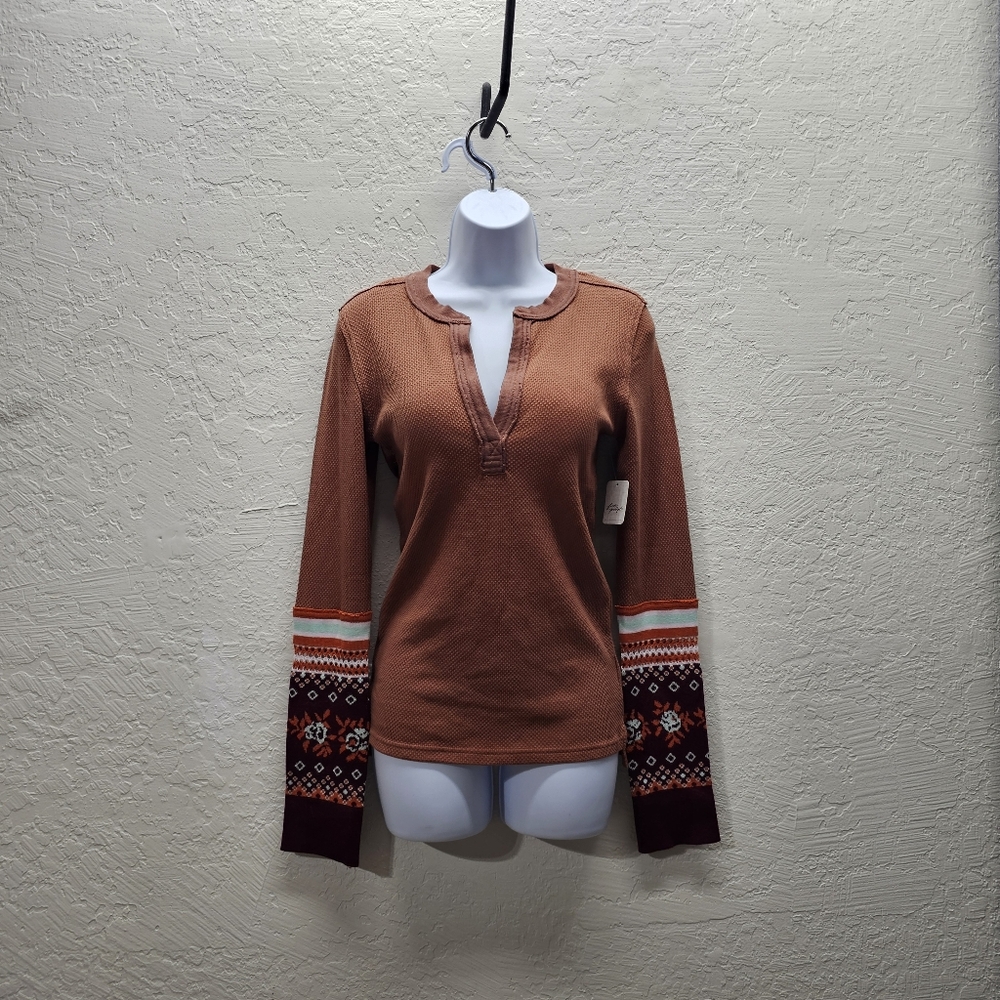 We The Free Size M Mikah Layering Cuff Women's Rust Long-Sleeve Top